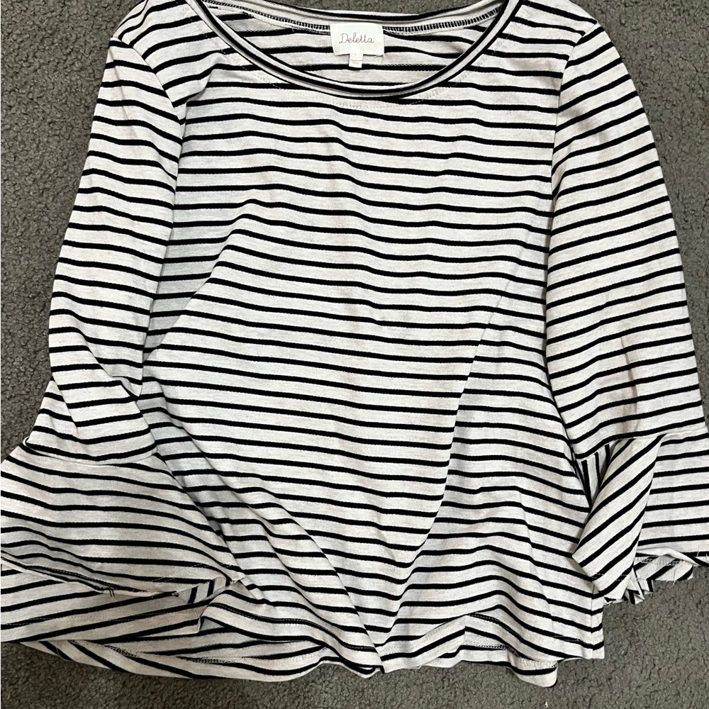 ANTHROPOLOGIE - Deletta black and white striped bell sleeve. Large.